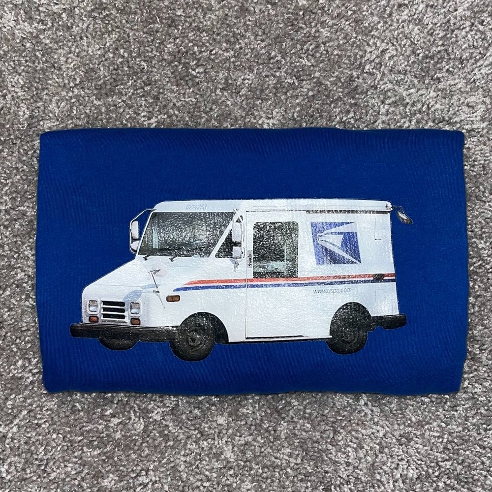 Forever 21 x USPS collab long sleeve Tshirt!